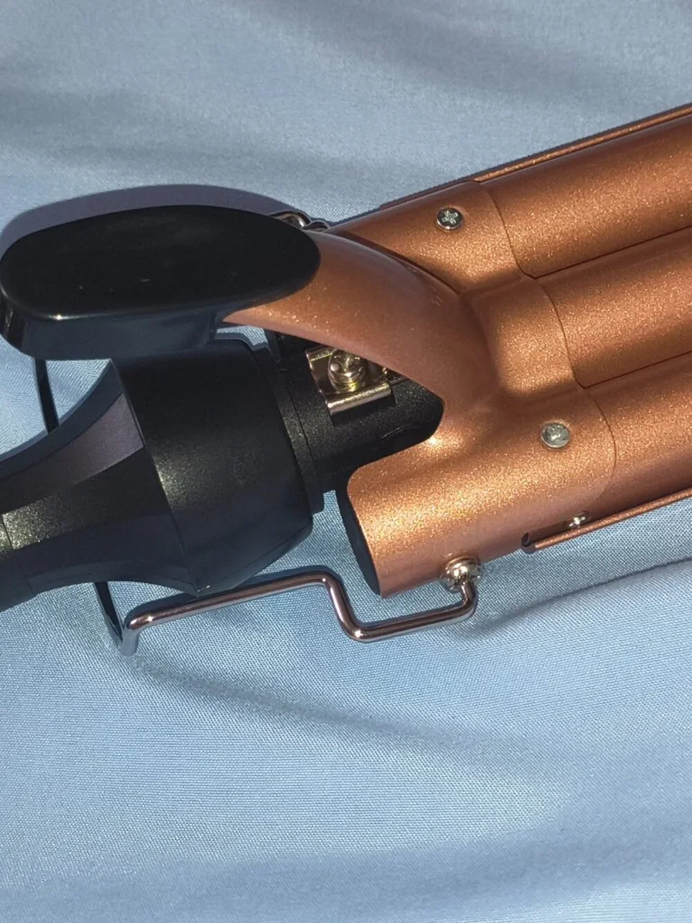 DAN Technology Triple Barrel Hair Waver